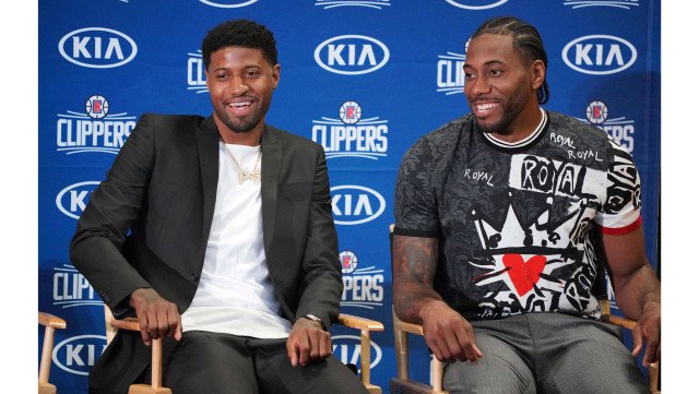 故事往往从 故事往往从