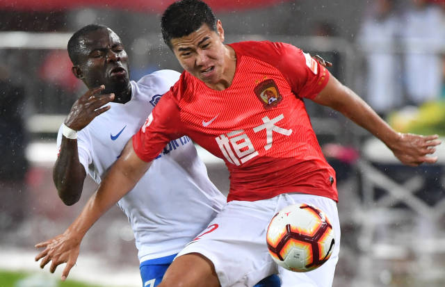 谁能在两三 谁能在两三